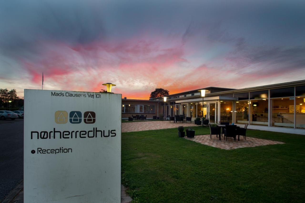 Hotel Norherredhus نُوابورغ المظهر الخارجي الصورة